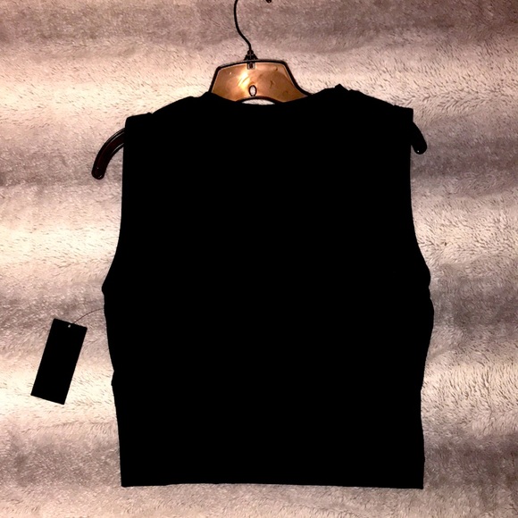 COPY - Black Electric Yoga Top - Picture 4 of 4